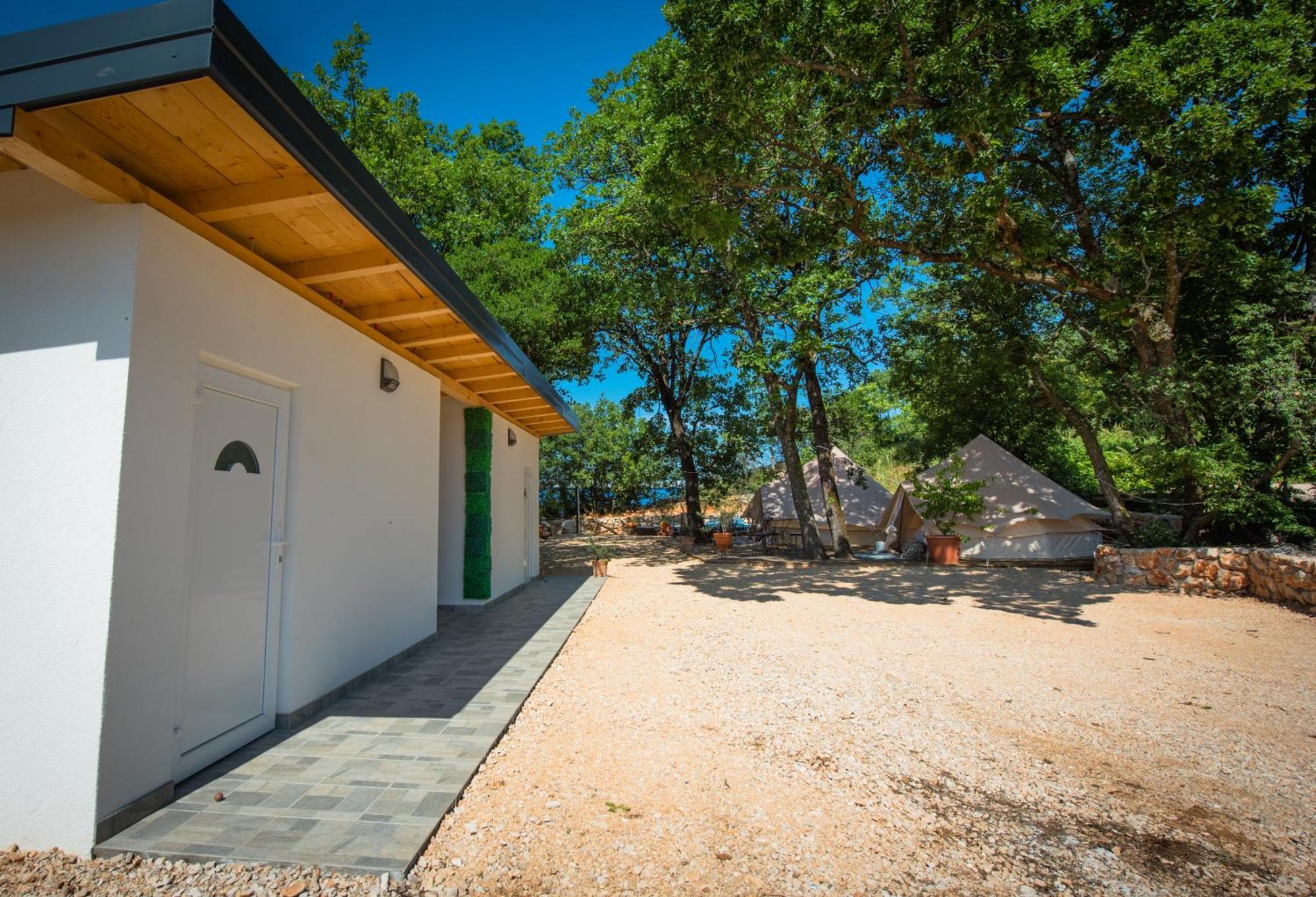 Rock Oak Camping 2 Imotski Kültér fotó